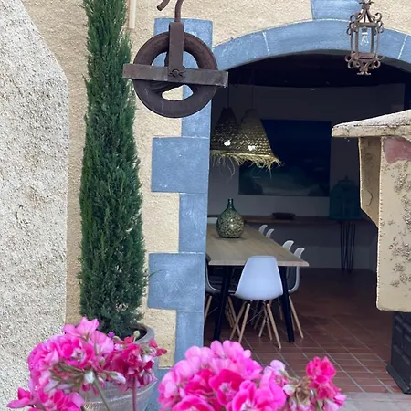 Mas Gelabertó Villa *